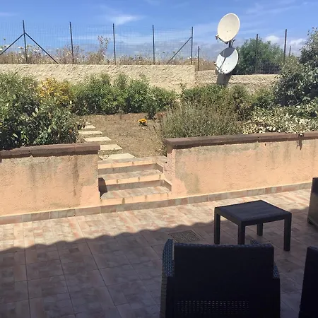 Casa Camelie Feriehus *